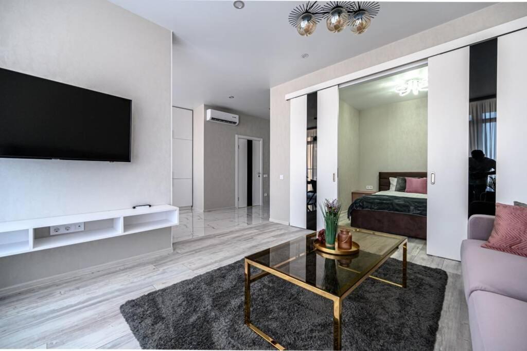 Комфортные Апартаменты 36 Жемчужина Odesa Exterior photo